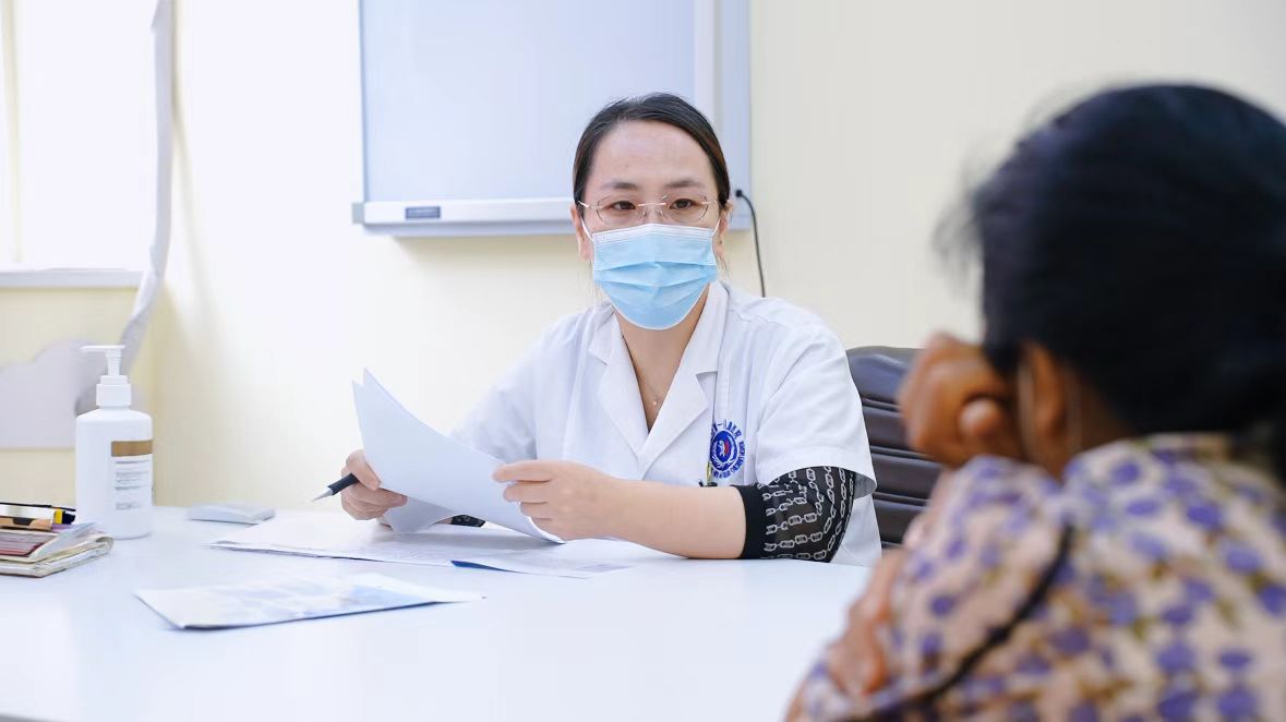 孩子语言发育迟缓的早期症状？哈尔滨中童儿童医院：3岁前发现效果翻倍